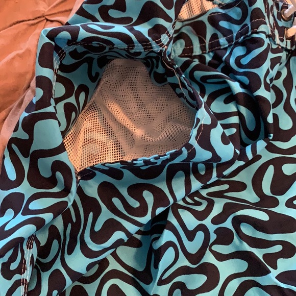 NWT Swim trunks - Picture 5 of 6